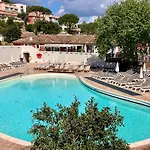 Les Restanques Vue Roses 1070 Rez De Jardin * Grimaud