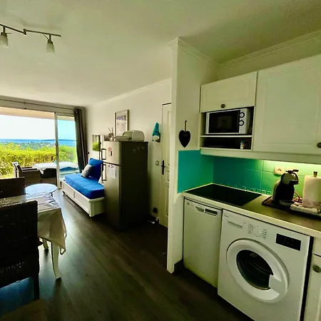 Apartamento Les Restanques Vue Roses 1070 Rez De Jardin *