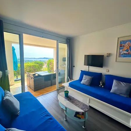 Apartamento Les Restanques Vue Roses 1070 Rez De Jardin